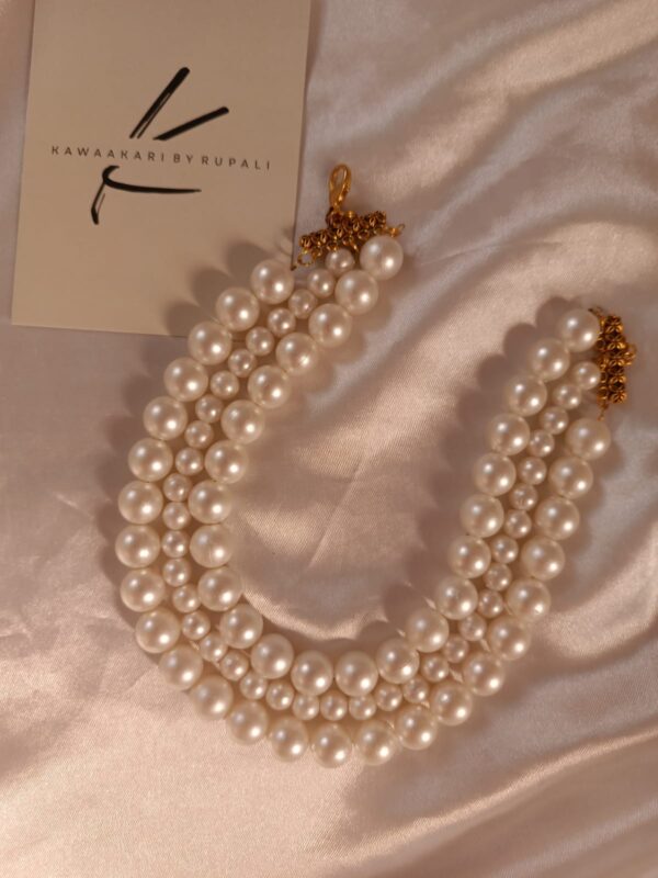 pearl necklace