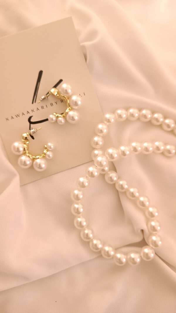 pearl hoop and necklace combo