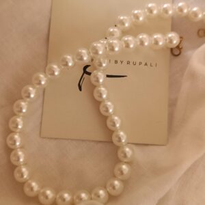 pearl necklace