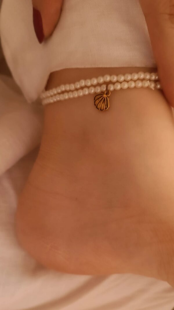 beaded shell anklet